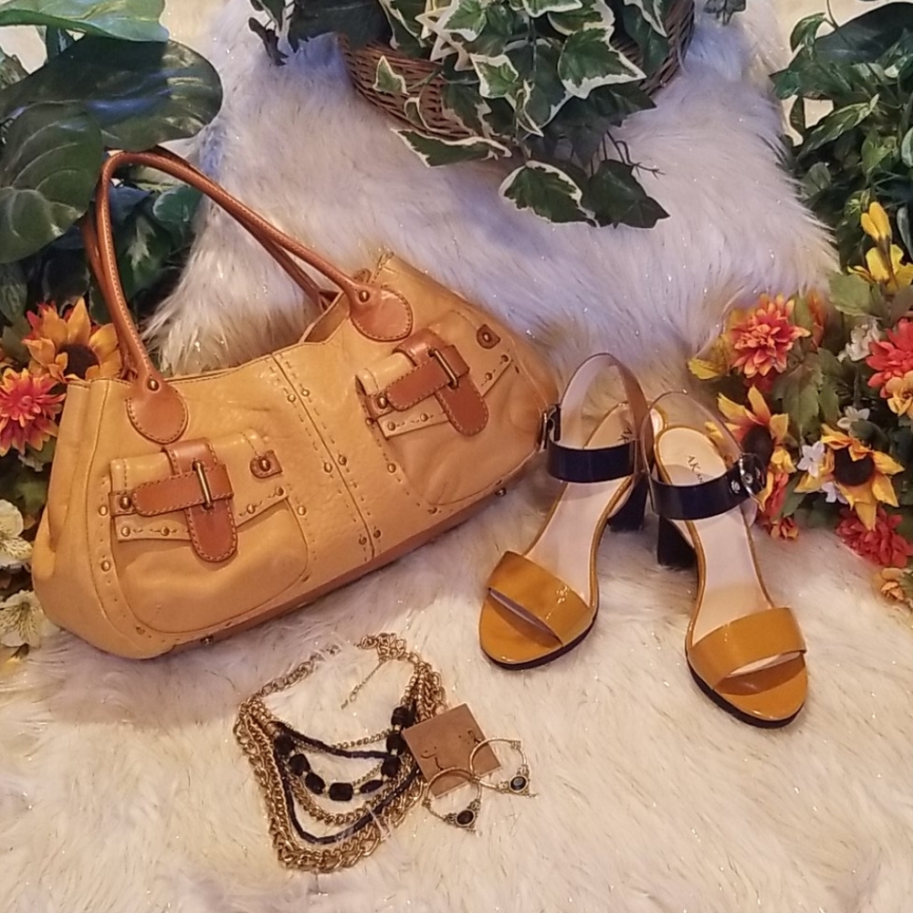 Etienne Collection Privee Leather Satchel